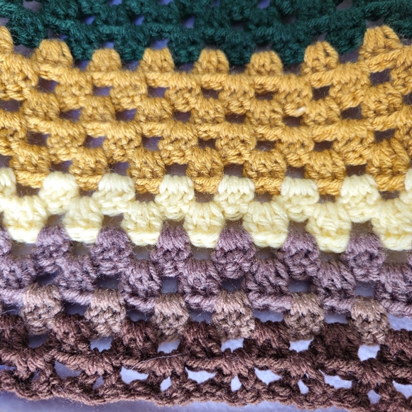 Grandma Square Crochet Throw Blanket hand made about 38x38 - Picture 4 of 6